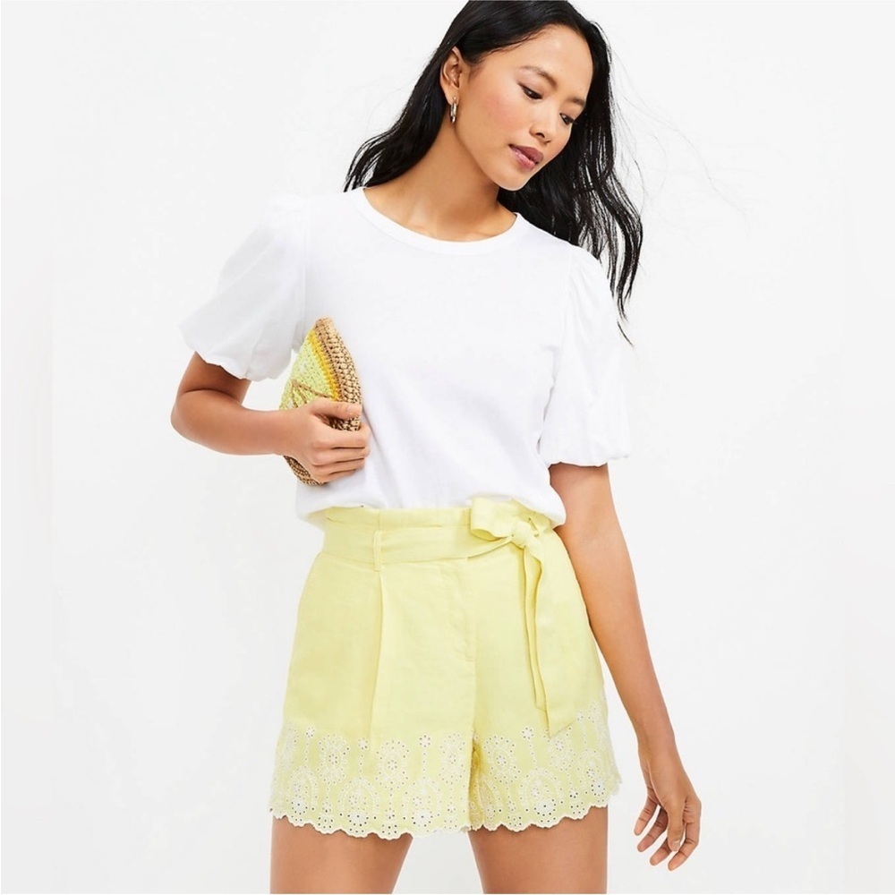Ann Taylor | Paperbag-style Shorts w/Tie Waist & Eyelet-Embroidery, Size 4